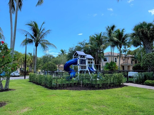Building Photo - 2808 Amalei Dr