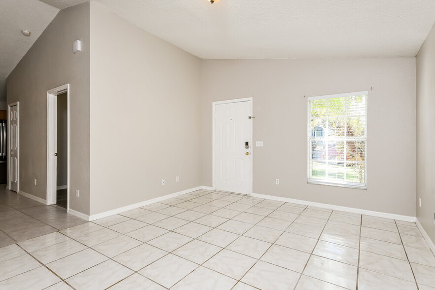 Building Photo - 166 Diamond Ridge Blvd