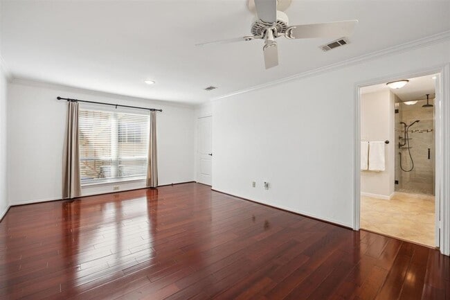 Building Photo - 318 W Fair Harbor Ln