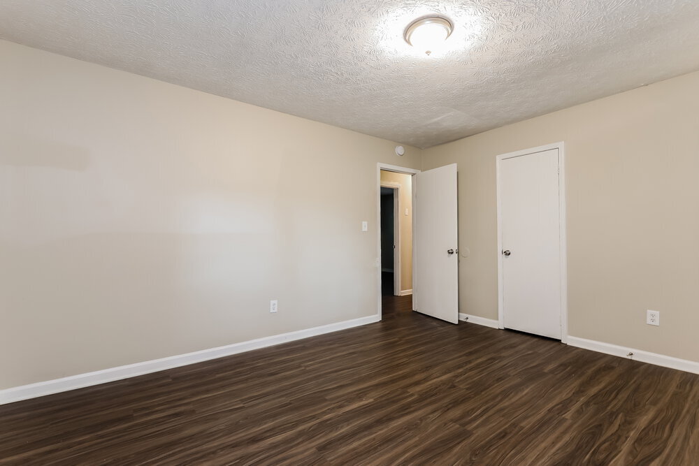 Building Photo - 7410 Dexter Dr