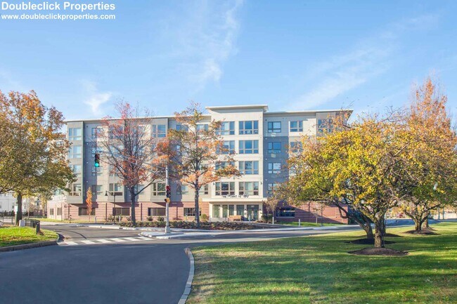 Building Photo - 180 Eastern Ave