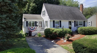 Building Photo - 411 East St