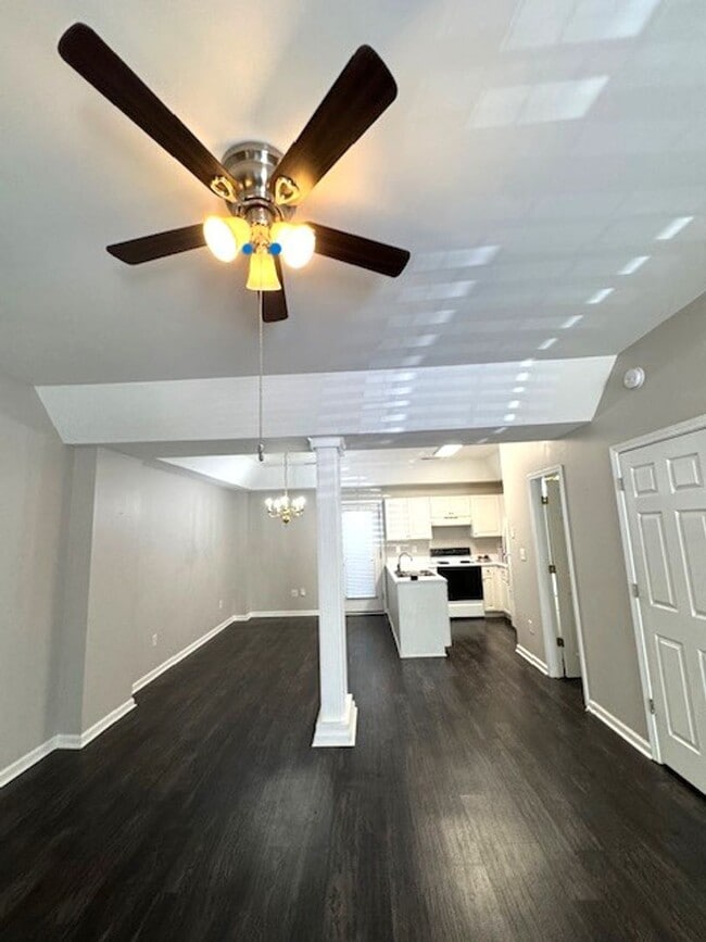 Building Photo - Close to Downtown Greer - this is a Fantastic 2 Bedroom, 2.5 Bathroom end unit condo that offers ...