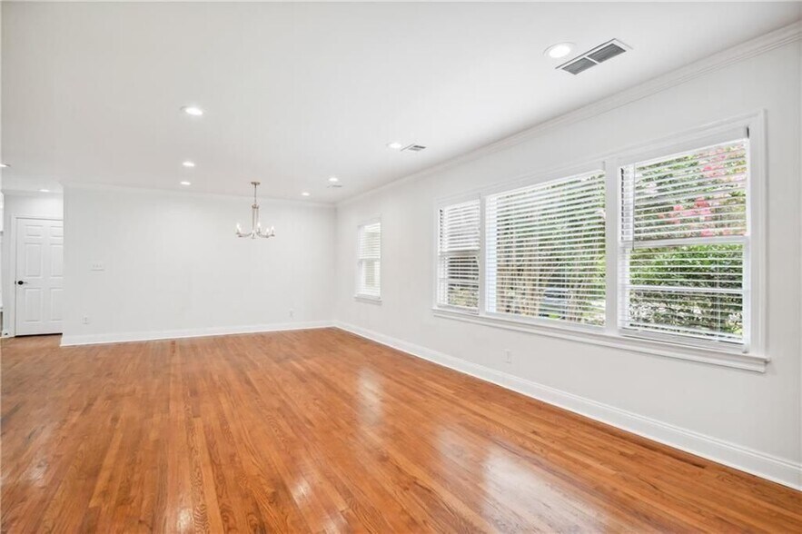 Building Photo - 1249 Goodwin