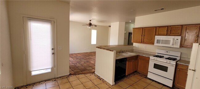 Building Photo - 2506 Lady Elizabeth Ct