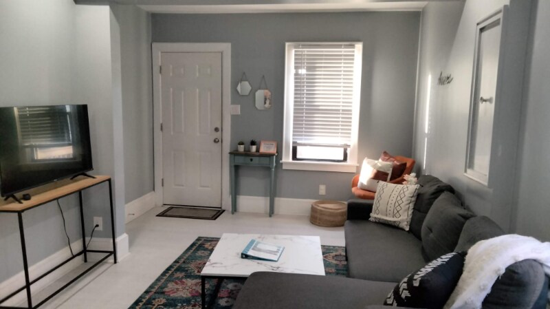 Building Photo - 2031 S Langley St