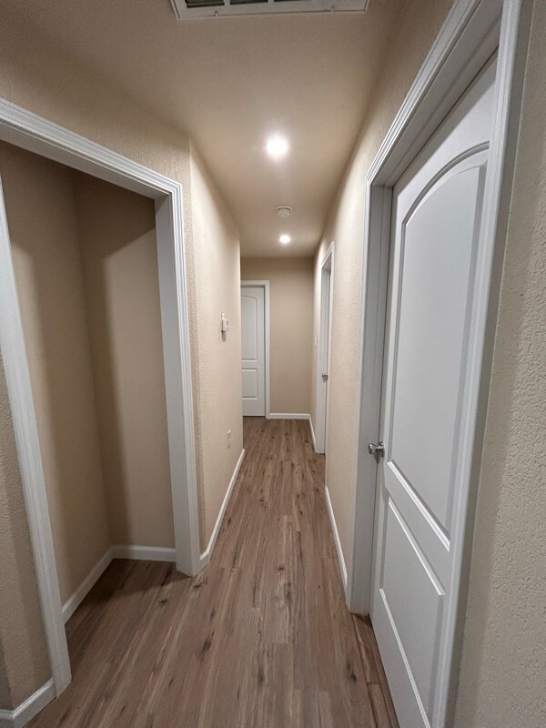 Building Photo - 710 La Vega St