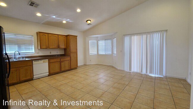 Building Photo - 4 br, 2 bath House - 5243 Rambling Road