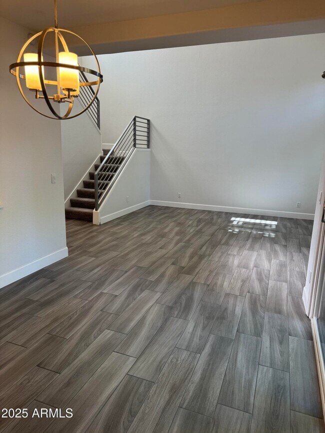 Building Photo - 7960 E Pepper Tree Ln