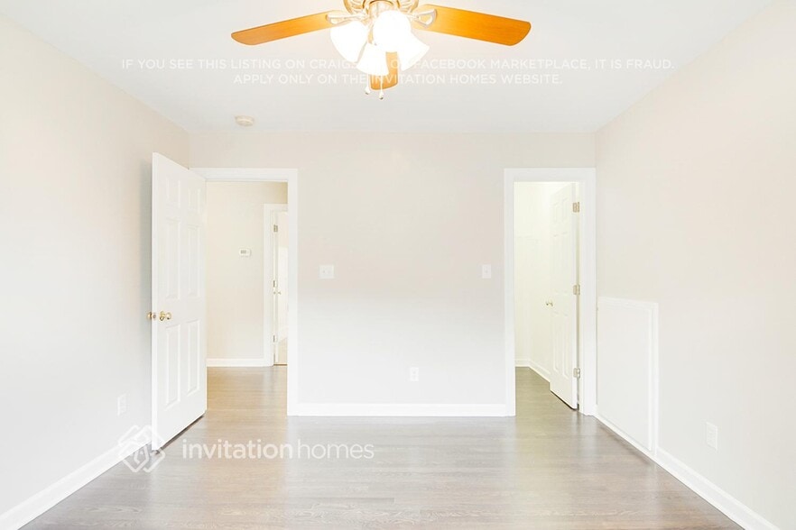 Building Photo - 6917 Oviedo Dr