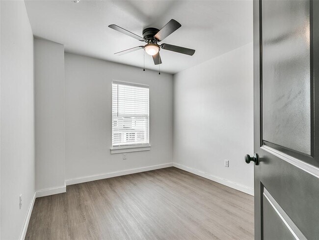 Building Photo - 13000 NW 3rd St