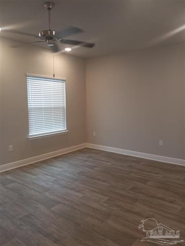 Building Photo - Adorable Townhome close to NAS and Navy Federal!