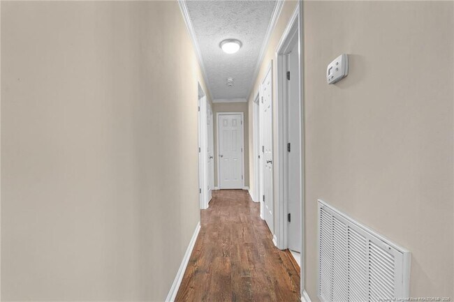 Building Photo - 1028 Kerrow Rd