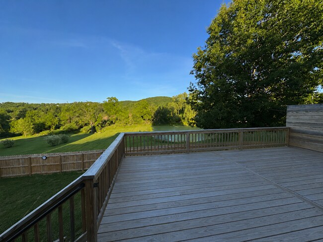 Building Photo - Spacious Mountain View Home in Sugar Loaf – Pet Friendly & Move-In Ready