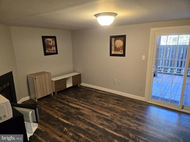 Building Photo - 5922 Annaberg Pl