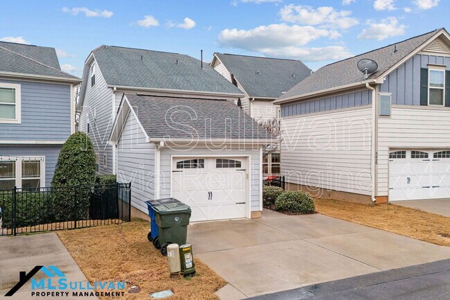 Building Photo - 5618 Wade Park Blvd