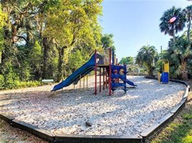 Building Photo - 123 Tomoka Trail