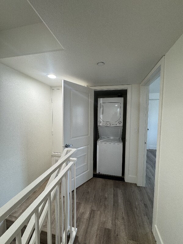 Building Photo - 11312 Huston St