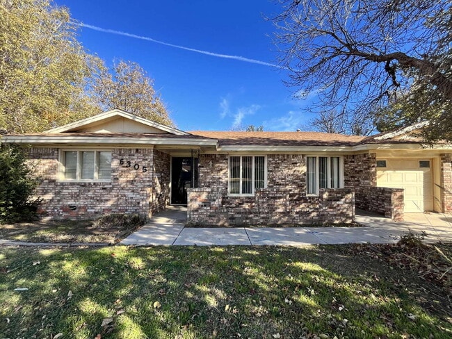 Primary Photo - 6305 Raleigh Ave