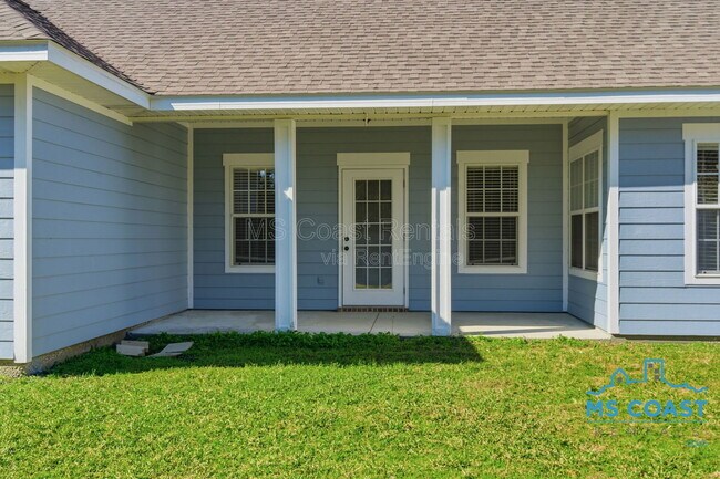 Building Photo - 2012 Parkview Cove