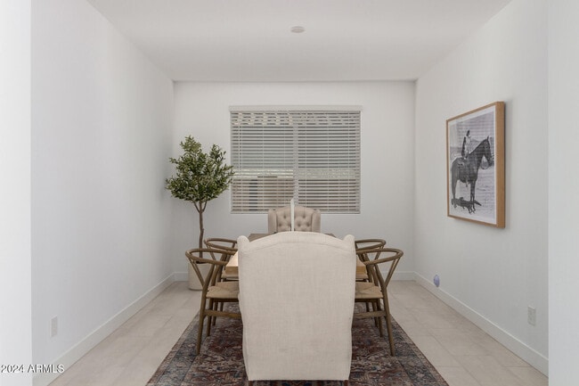 Building Photo - 14445 W Faye Way