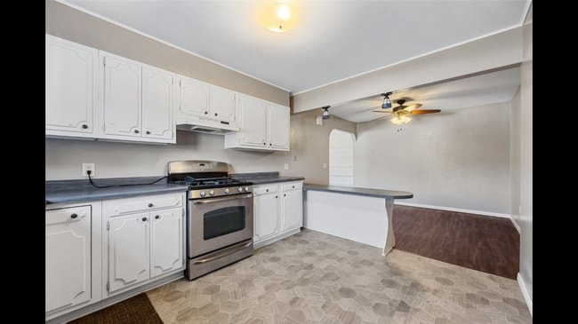 Building Photo - 1000-1013 13th St