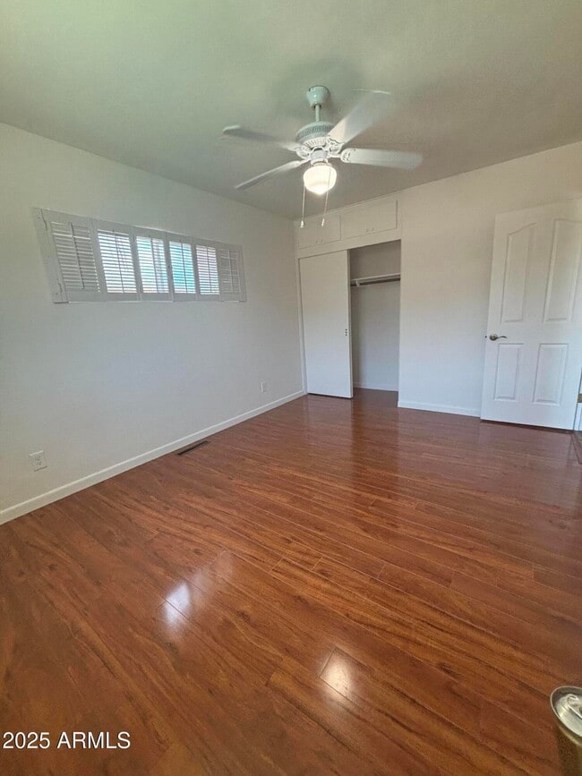Building Photo - 6923 E Rancho Vista Dr