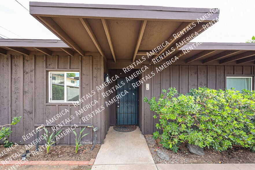 Primary Photo - 1450 E Bethany Home Rd