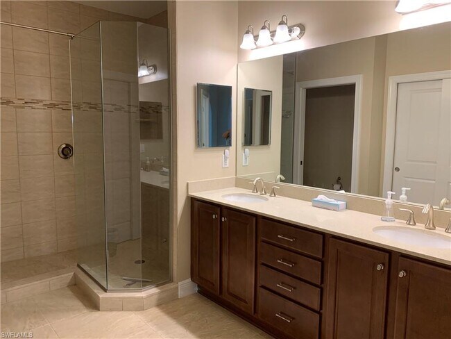 Building Photo - 10482 Casella Way