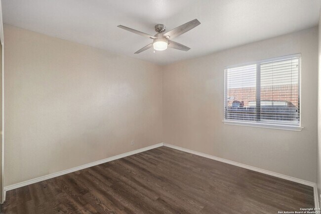 Building Photo - 4119 Chinkapin Oak