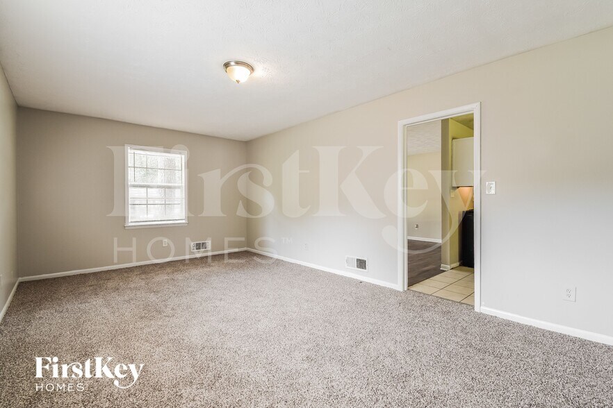 Building Photo - 1364 Labelle St