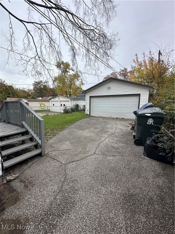 Building Photo - 893 Keystone Dr