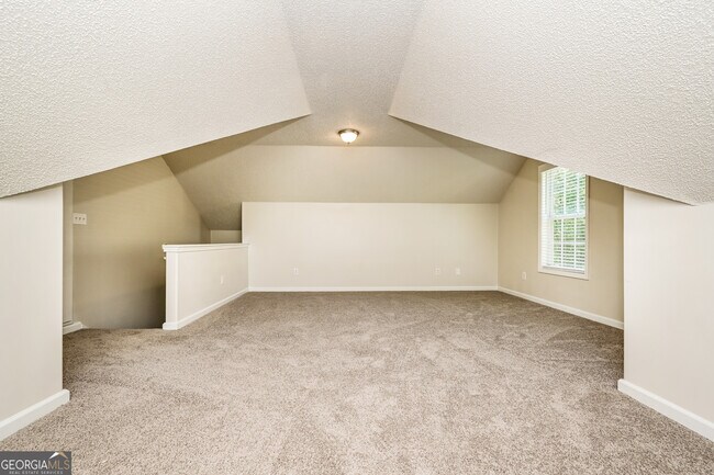 Building Photo - 40 Berkshire Run