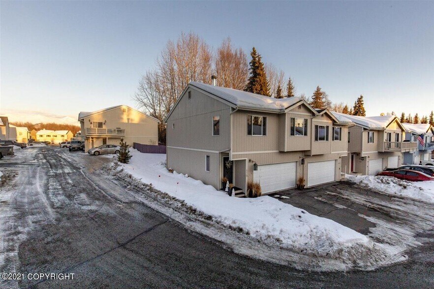 Building Photo - 6430 Fairweather Dr