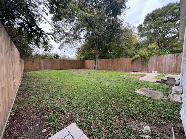 Building Photo - 4060 Usan St