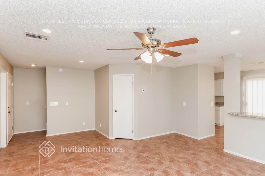 Building Photo - 595 Jackson Dr