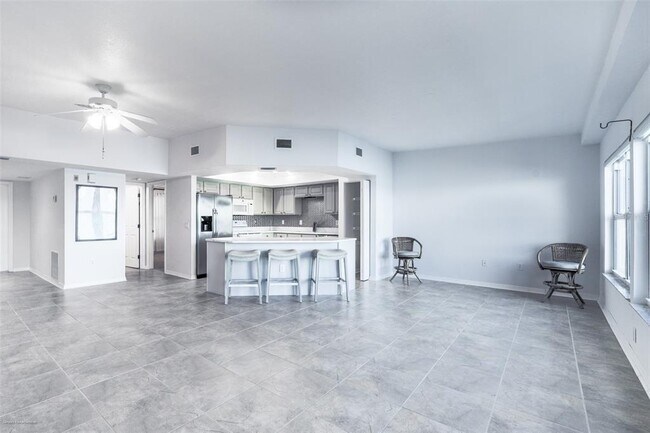 Building Photo - 101 N Marion Ct