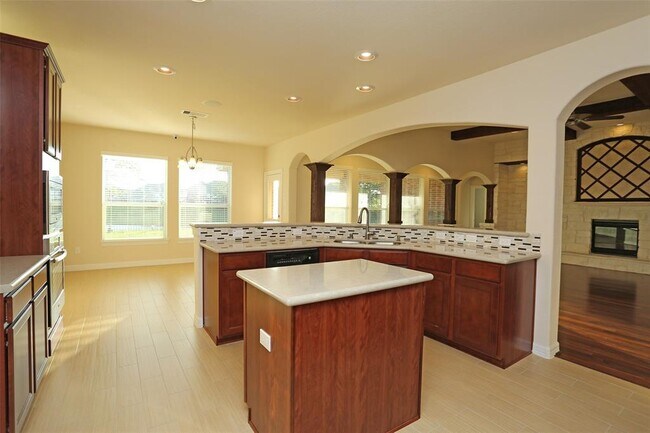 Building Photo - 7818 Atlantic Breeze Ln