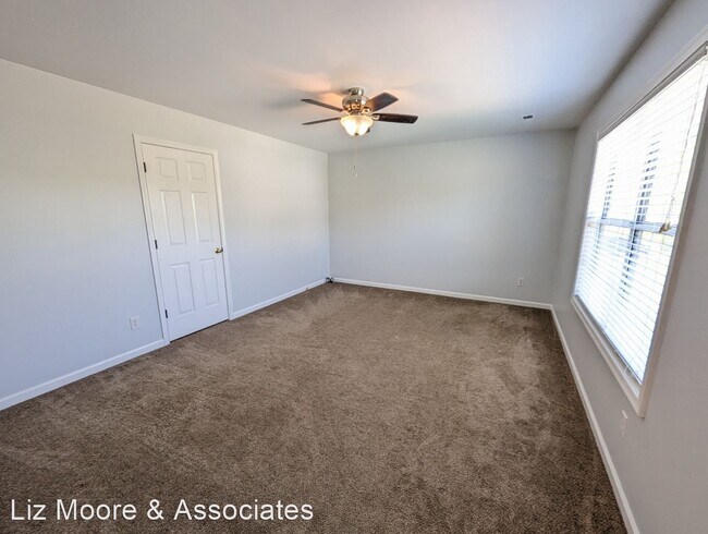 Building Photo - 3 br, 2.5 bath House - 3417 Indian Path