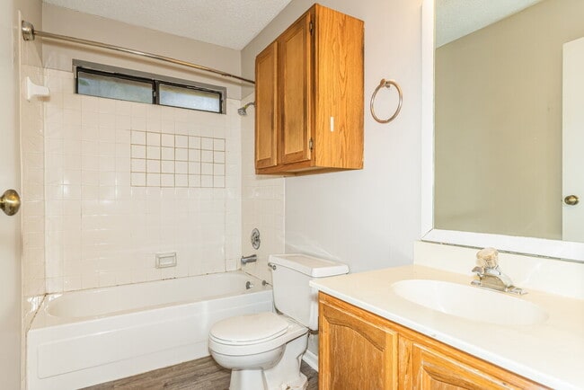 Building Photo - 241 S MacArthur Blvd