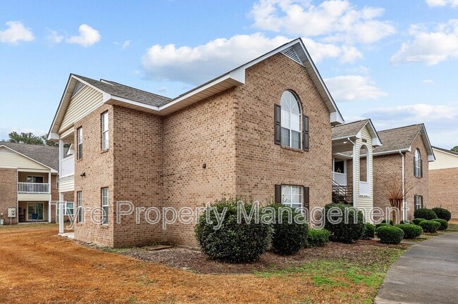 Building Photo - 2910- C Mulberry Ln