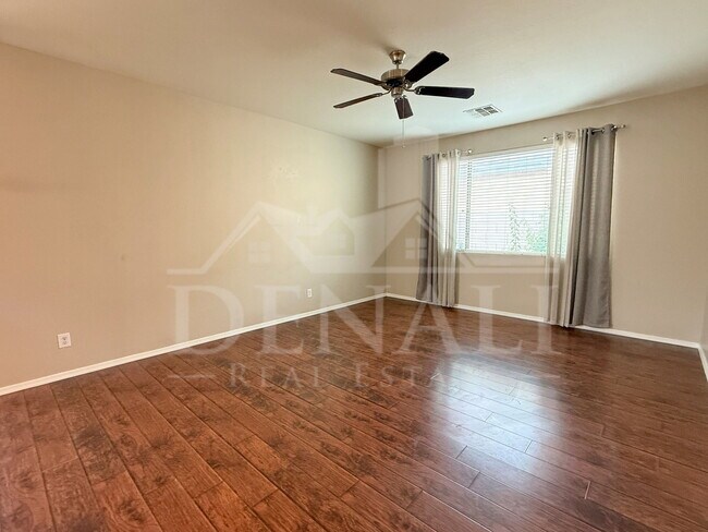 Building Photo - 1737 W Seagull Ct