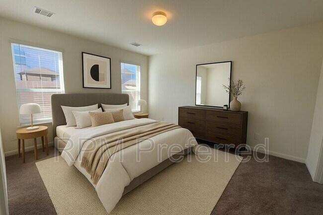 Building Photo - 2829 Shimmer Edge Dr