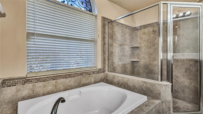 Building Photo - 29135 Rivergate Run