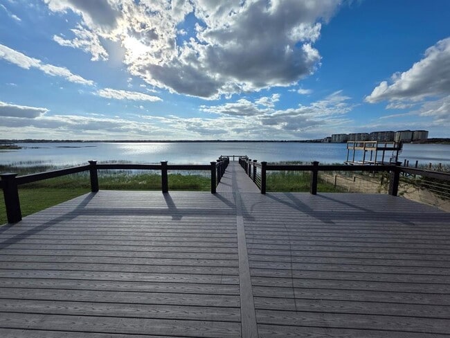 Building Photo - 7606 Pissarro Dr