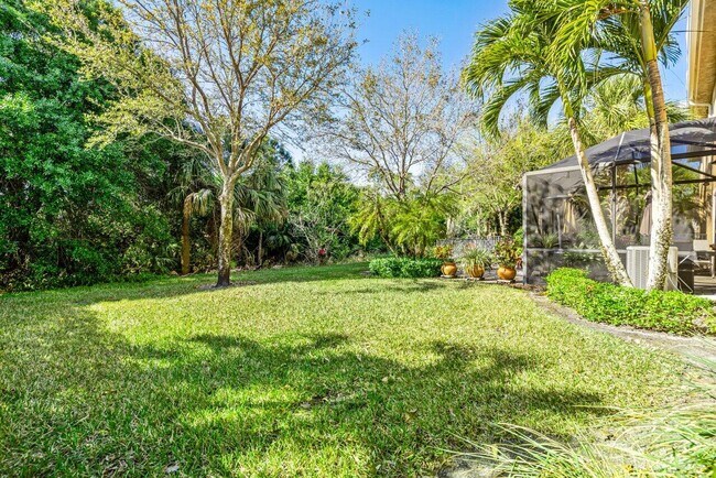 Building Photo - 5009 Dulce Ct