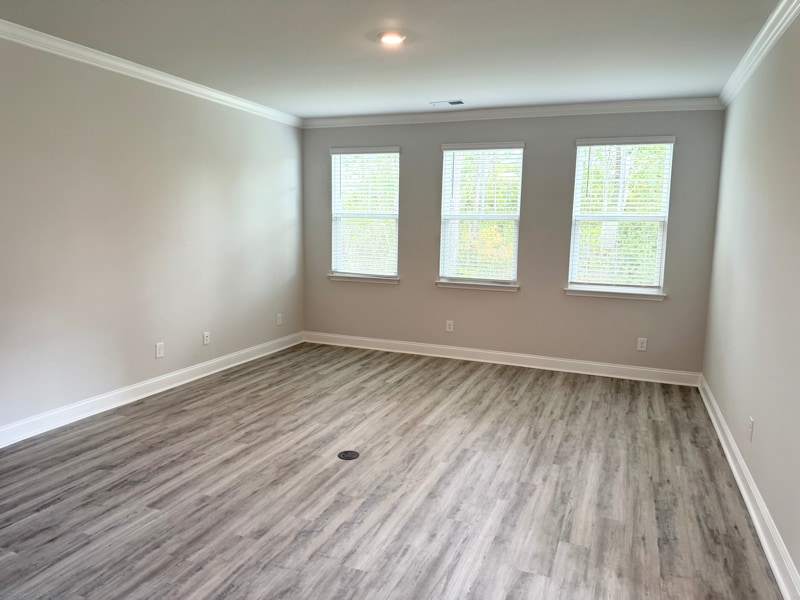 Building Photo - 7100 Shooting Star Way
