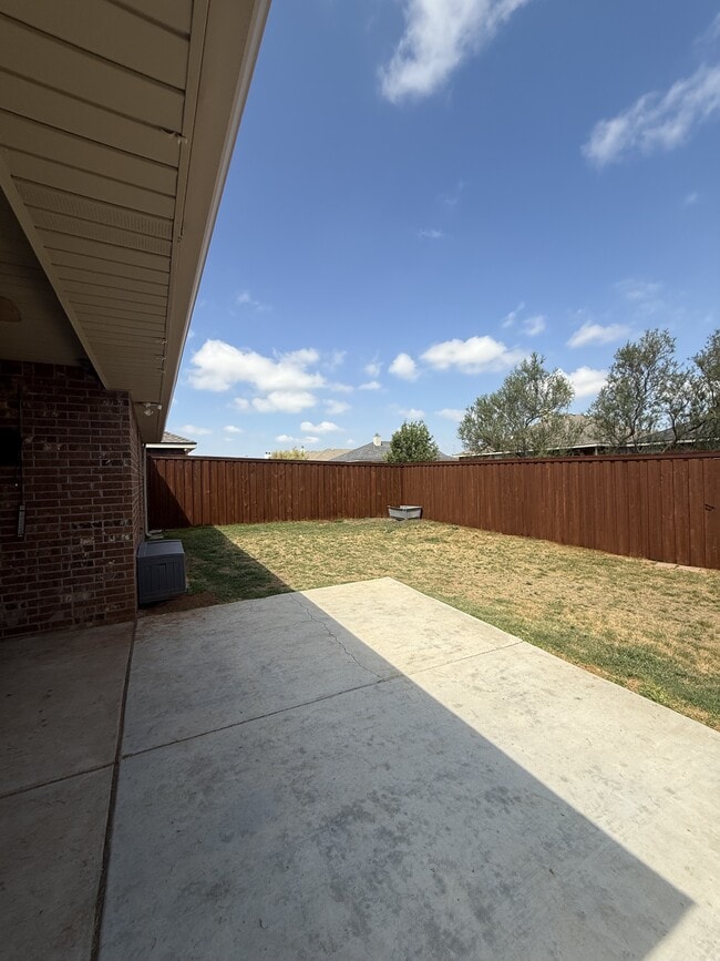 Building Photo - 6914 95th St