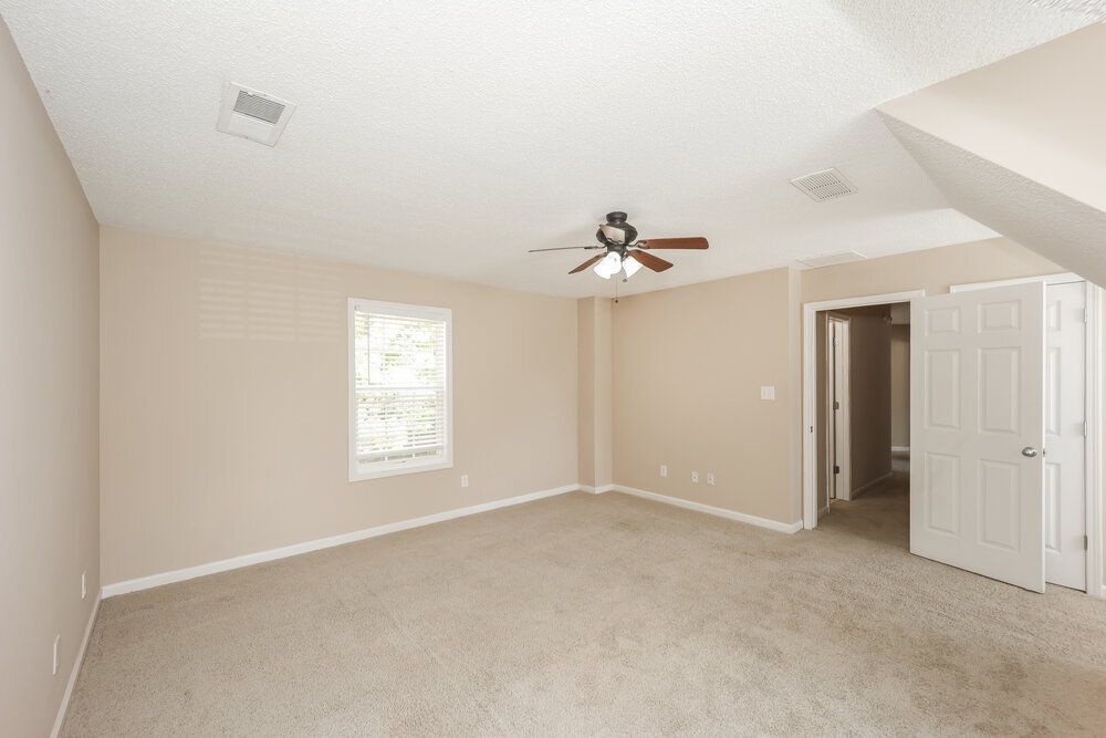 Building Photo - 44 Avondale Cir
