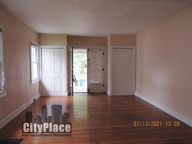 Building Photo - 432 N Euclid Ave, Indpls, IN 46201